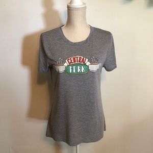 FRIENDS Central Perk T Shirt Size L Graphic Tee